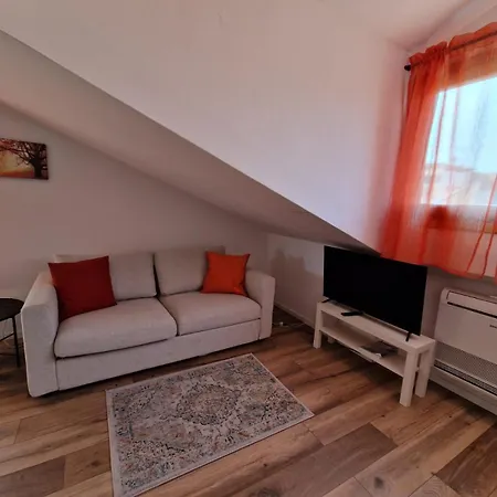 Apartment Enjoy - Mansarda Piccolo Tesoro In Centro Citta