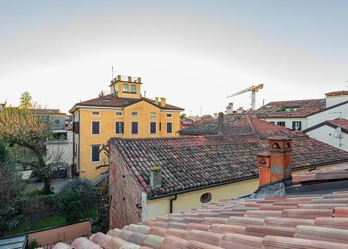 Enjoy - Mansarda Piccolo Tesoro In Centro Citta