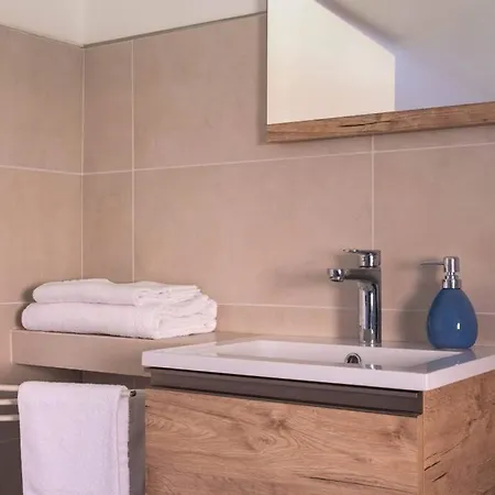 Enjoy - Mansarda Piccolo Tesoro In Centro Citta Appartement