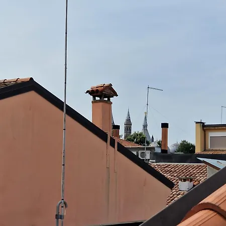 Enjoy - Mansarda Piccolo Tesoro In Centro Pádua