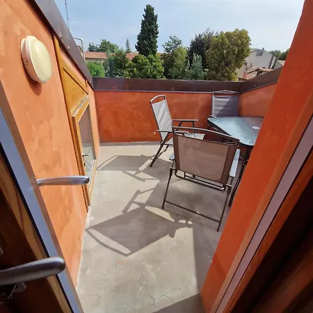 Enjoy - Mansarda Piccolo Tesoro In Centro Citta